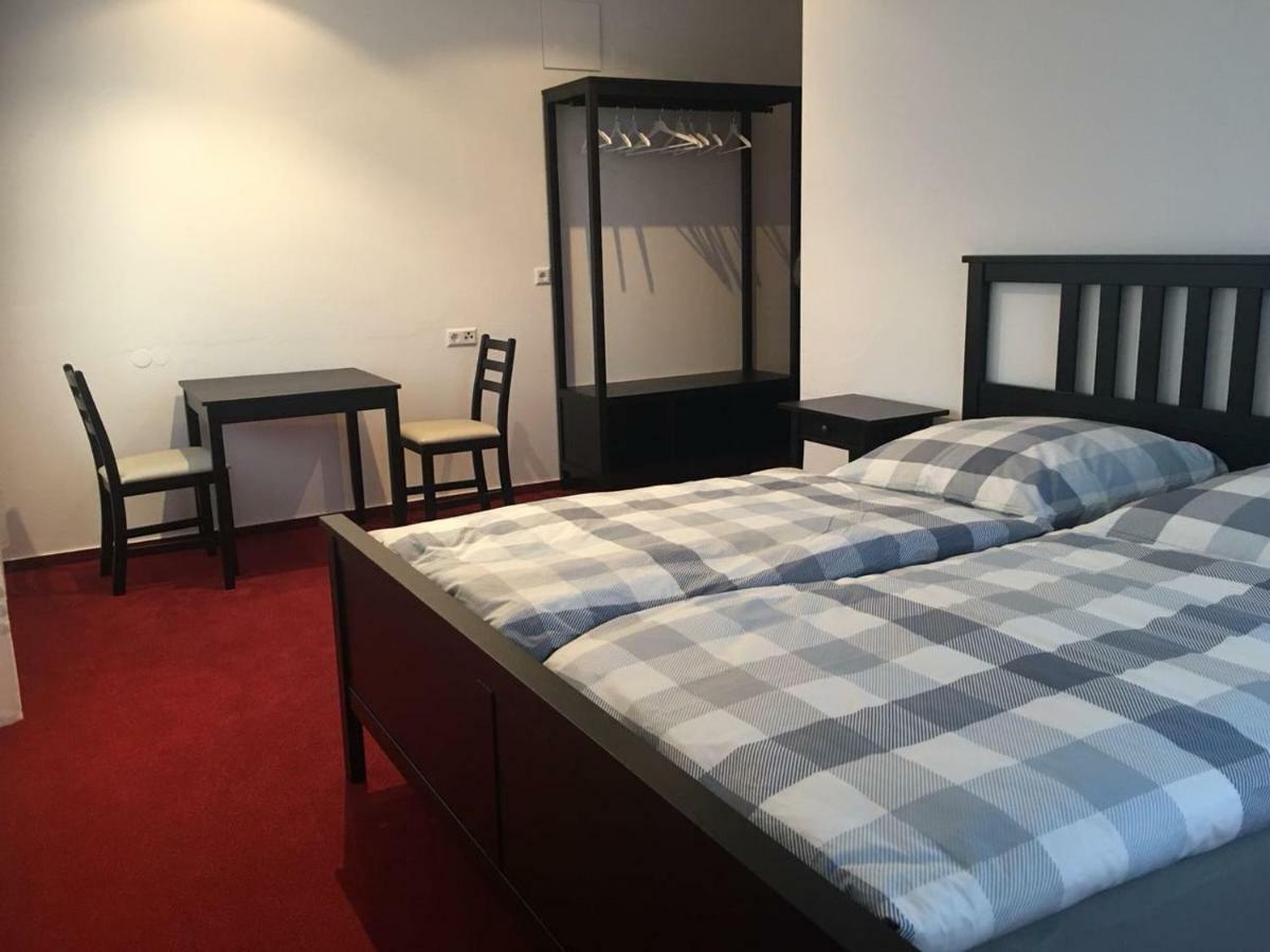 Jimmy Gastronomie & Uebernachtung Otel Altheim  Dış mekan fotoğraf